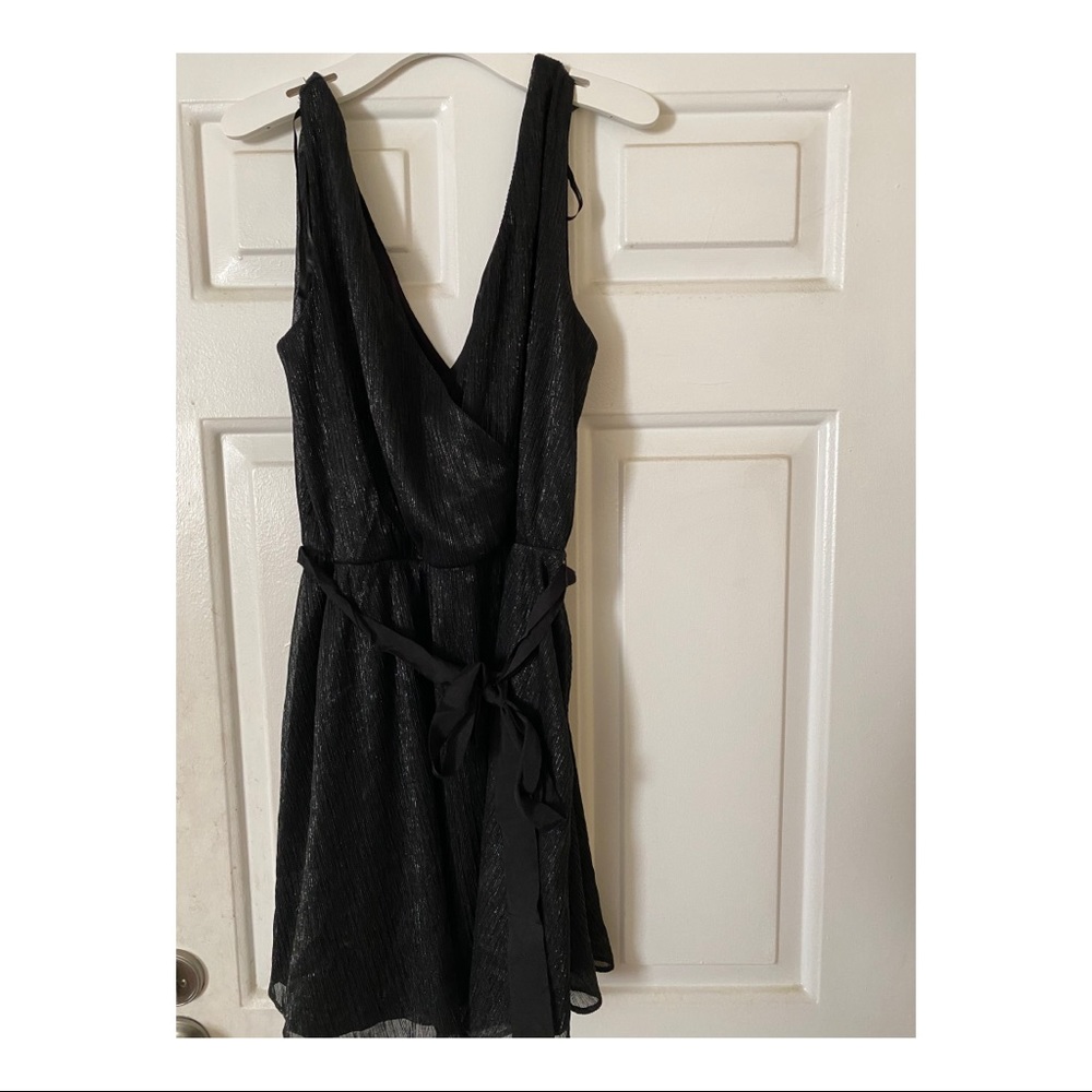 Black Banana Republic dress